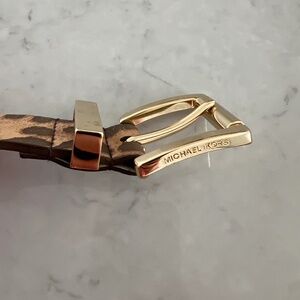 Michael Kors leather belt